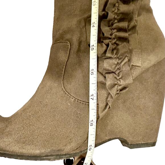 Elle Knee High Gray Faux Leather Boots Size 10 - Picture 6 of 13